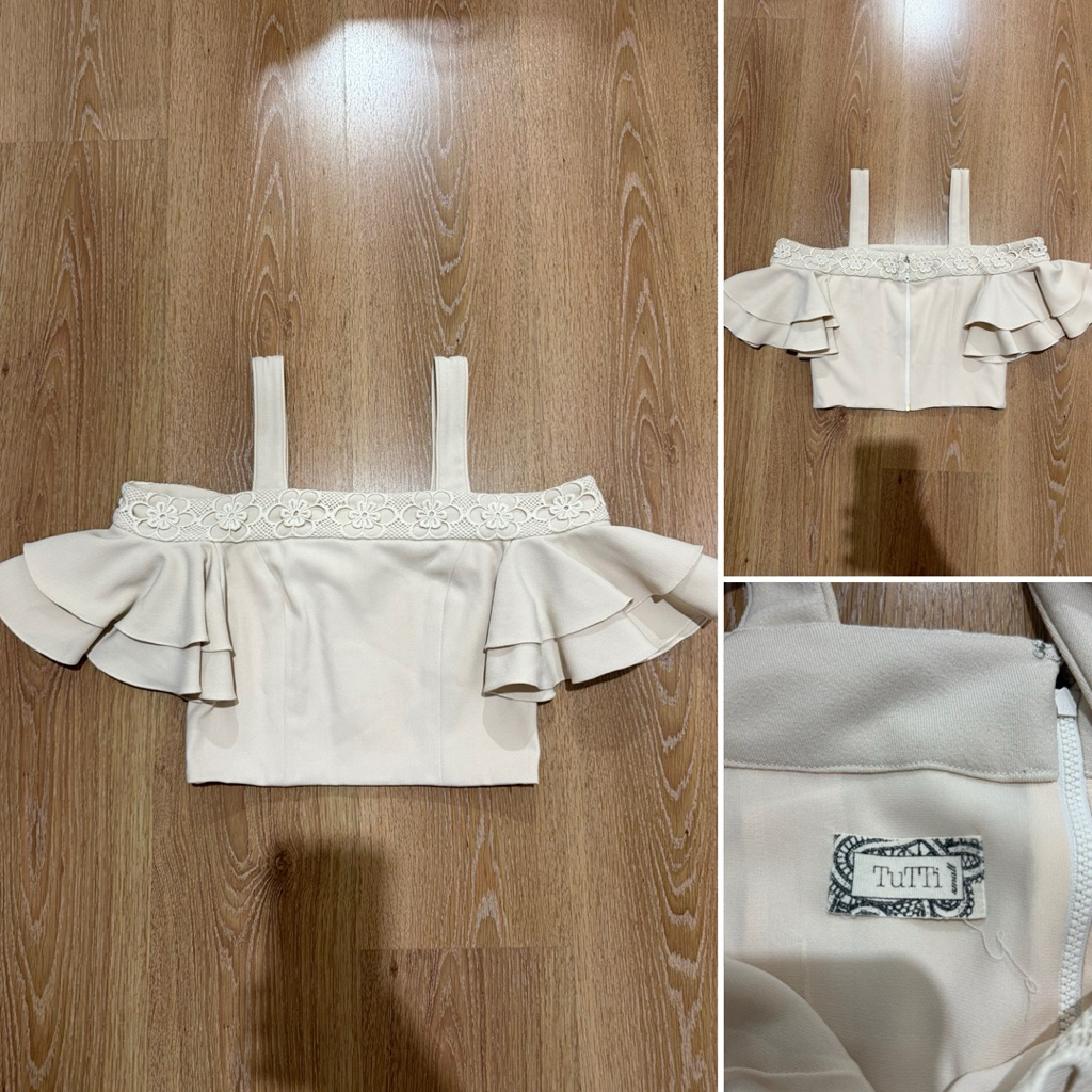 (ใช้โค้ดลดได้) tutti top