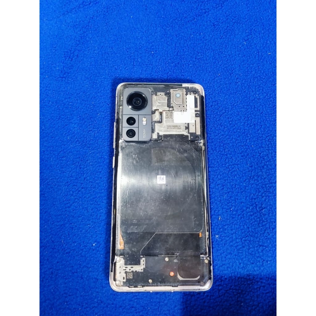 mi12 8/256 (sd8gen1) มือสอง มีตำหนิ*