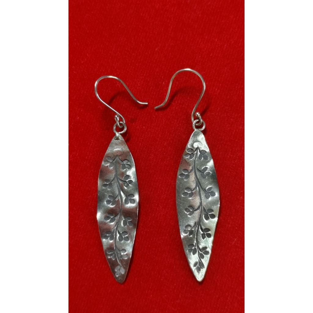 #ต่างหูเงินแท้ 925 ตอกใบไม้ รหัสe-044