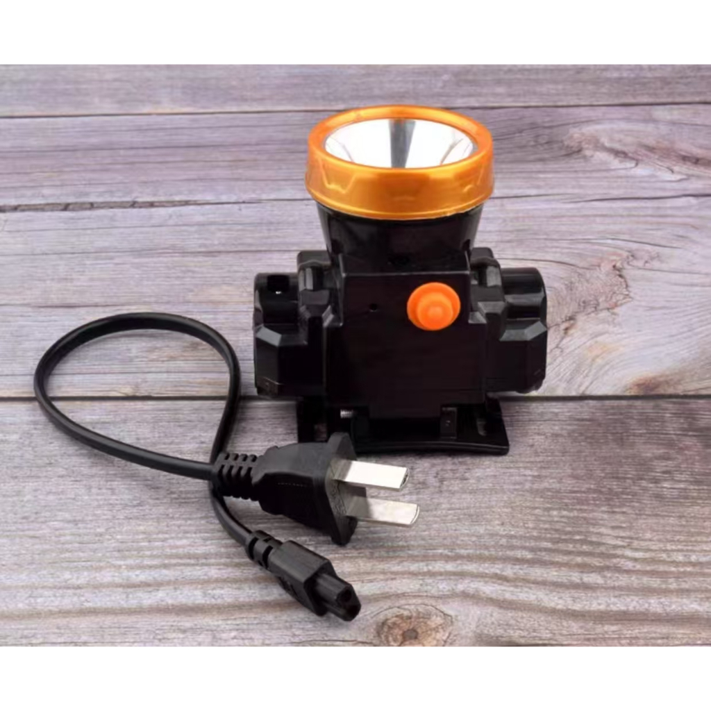 Rechargeable headlights. Headlights with long-lasting batteries. Powerful headlight output. Long-las