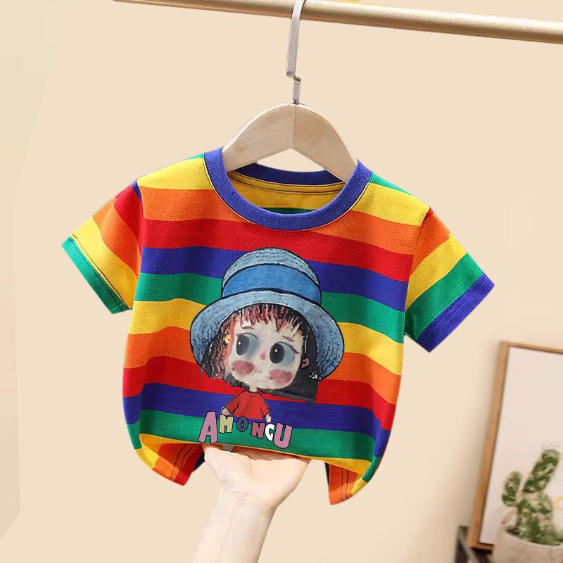 จัดส่งในประเทศไทย เสื้อแขนสั้นคอกลมสําหรับสาว ๆ แฟชั่นแฟชั่นสไตล์ตะวันตกพิมพ์ลายลายทางสีรุ้ง F658