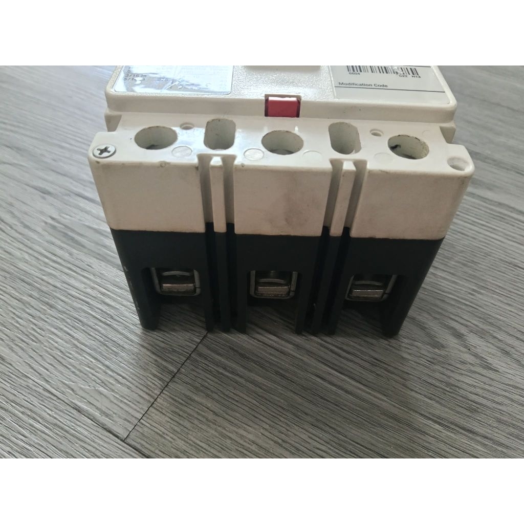 EATON FDB 14kcircuit breaker 3 pole80A. 600Vac.250Vdc.