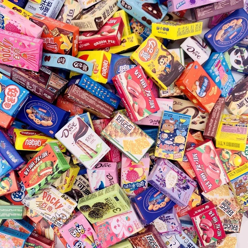 กล่องขนมคุ๊กกี้จำลองของจิ๋วแพ็คละ 10 ชิ้น