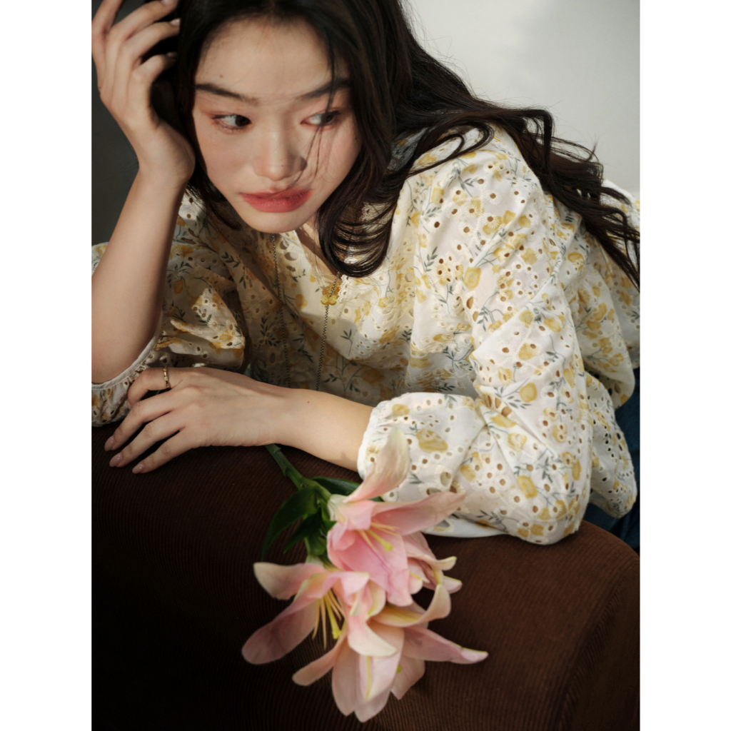 [Preorder] KUOSE : Floral Blouse