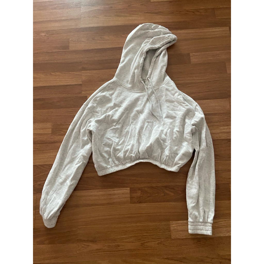 เสื้อ Crop hoodie Divided by H&M