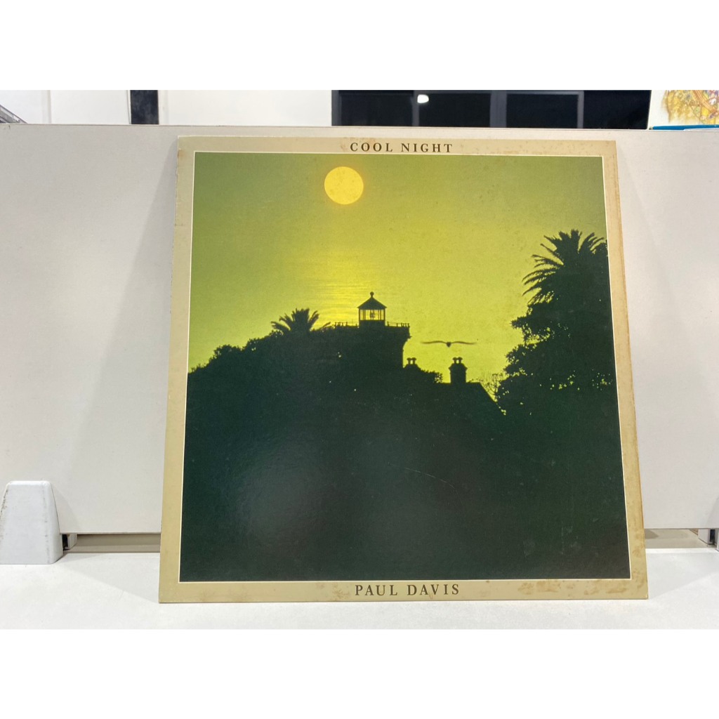 1LP Vinyl Records แผ่นเสียงไวนิล Cool Night ของ Paul Davis (J4A59)