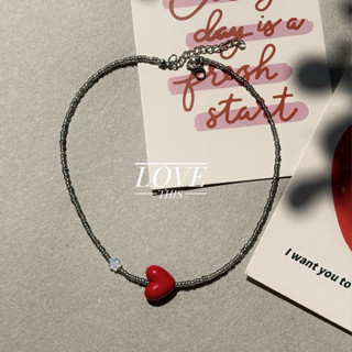 สร้อยคอ handmade ลูกปัด หัวใจสีแดงมินิมอล(พร้อมส่ง)