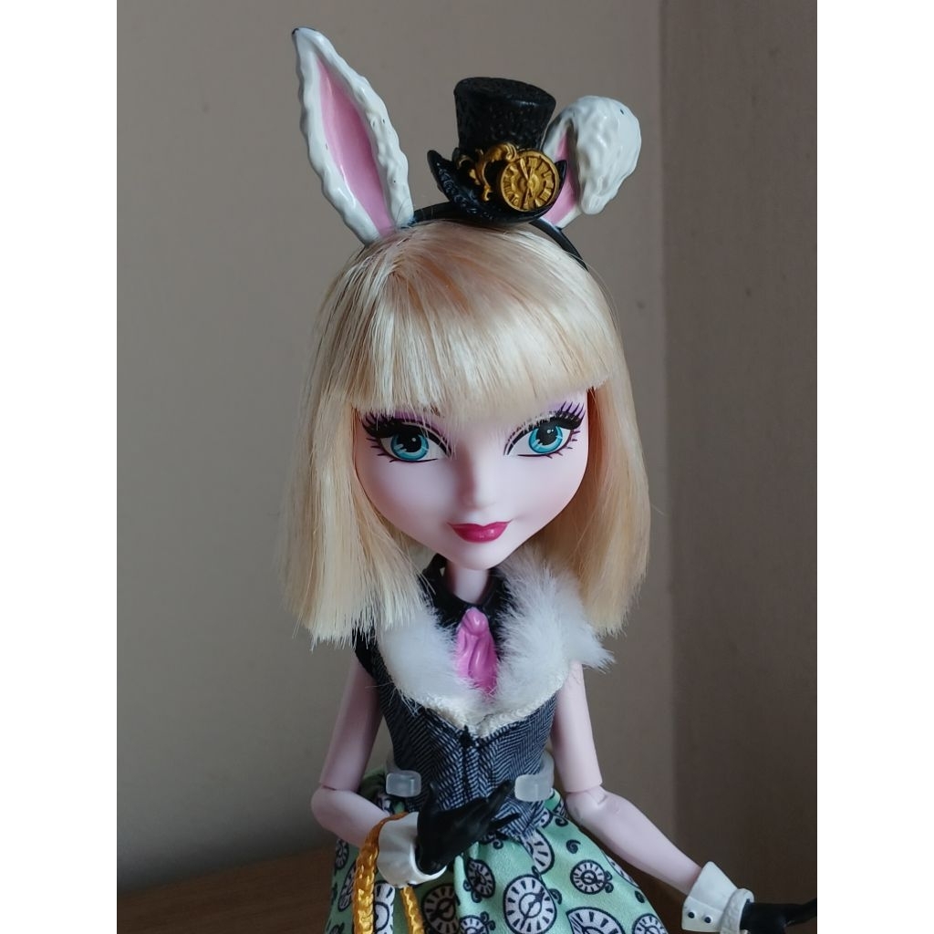 Ever After High Bunny Blance