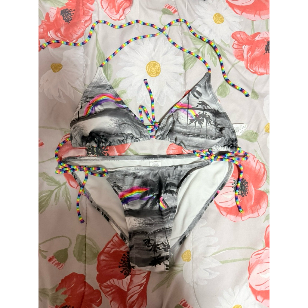 Begin นี่ลายทะเลต้นมะพร้าว