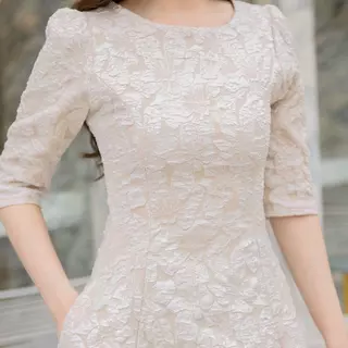 DL07 (**ผ้าลัชชูลายชบา **)เดรสออกงานแขน3ส่วน ชุดทำงาน ชุดไปคาเฟ่สวยสุภาพเรียบหรู (ลงตรงไซส์)