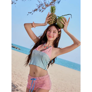 พร้อมส่ง ส่งด่วน 🌺 AVAALENE.TH - BEACH IS CALLING - OKINAWA TOP (เฉพาะเสื้อ)