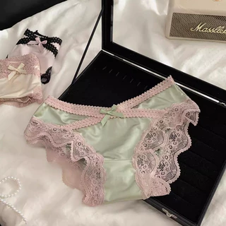 🎀Size M-L🎀 กางเกงชั้นในผู้หญิง ลูกไม้เซ็กซี่ ประดับโบว์ ผ้าบางเบา เอวต่ำ ระบายอากาศได้ดี สวมใส่สบาย เหมาะกับผู้หญิง