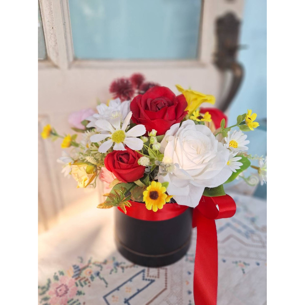 🌹💌ช่อดอกไม้ประดิษฐ์ ห่อกล่อง ส่งทันที 14Feb