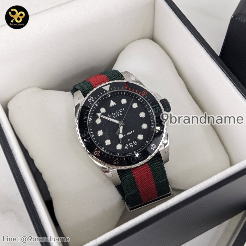 Gucci Watch Dive 45 mm YA136209 Steel มือสอง ก่อนสั่งซื้อทักแชทก่อนนะคะ