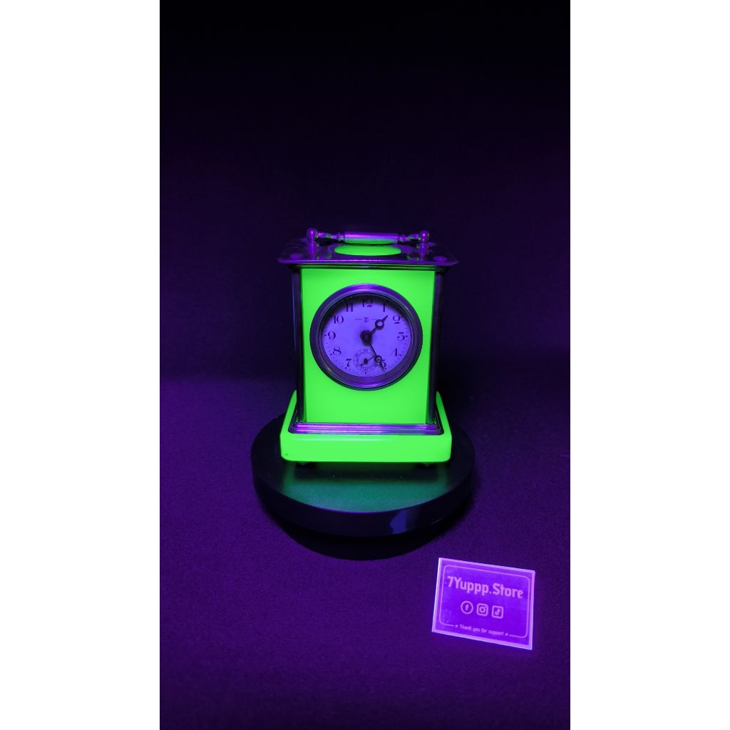 นาฬิกาทรงรถม้า Uranium Glass เรืองแสง Toyo Clock 2เข็มครึ่ง(ใช้งานได้)