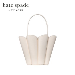 Kate Spade New York กระเป๋าสะพายข้างรุ่น The Spade Flower Bu…