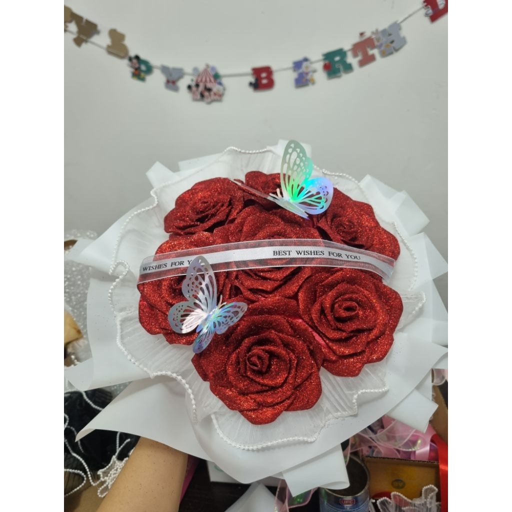 ช่อดอกกุหลาบกลิตเตอร์สวยๆ7ดอกพร้อมส่งวันถัดไปหลังกดสั่งจ้าา