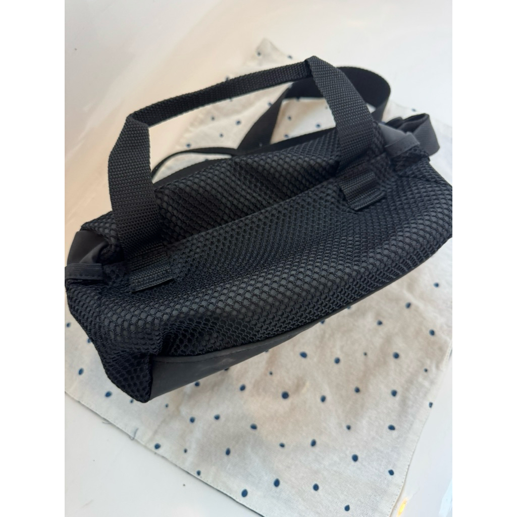 Adidas small duffle mesh bag ของแท้