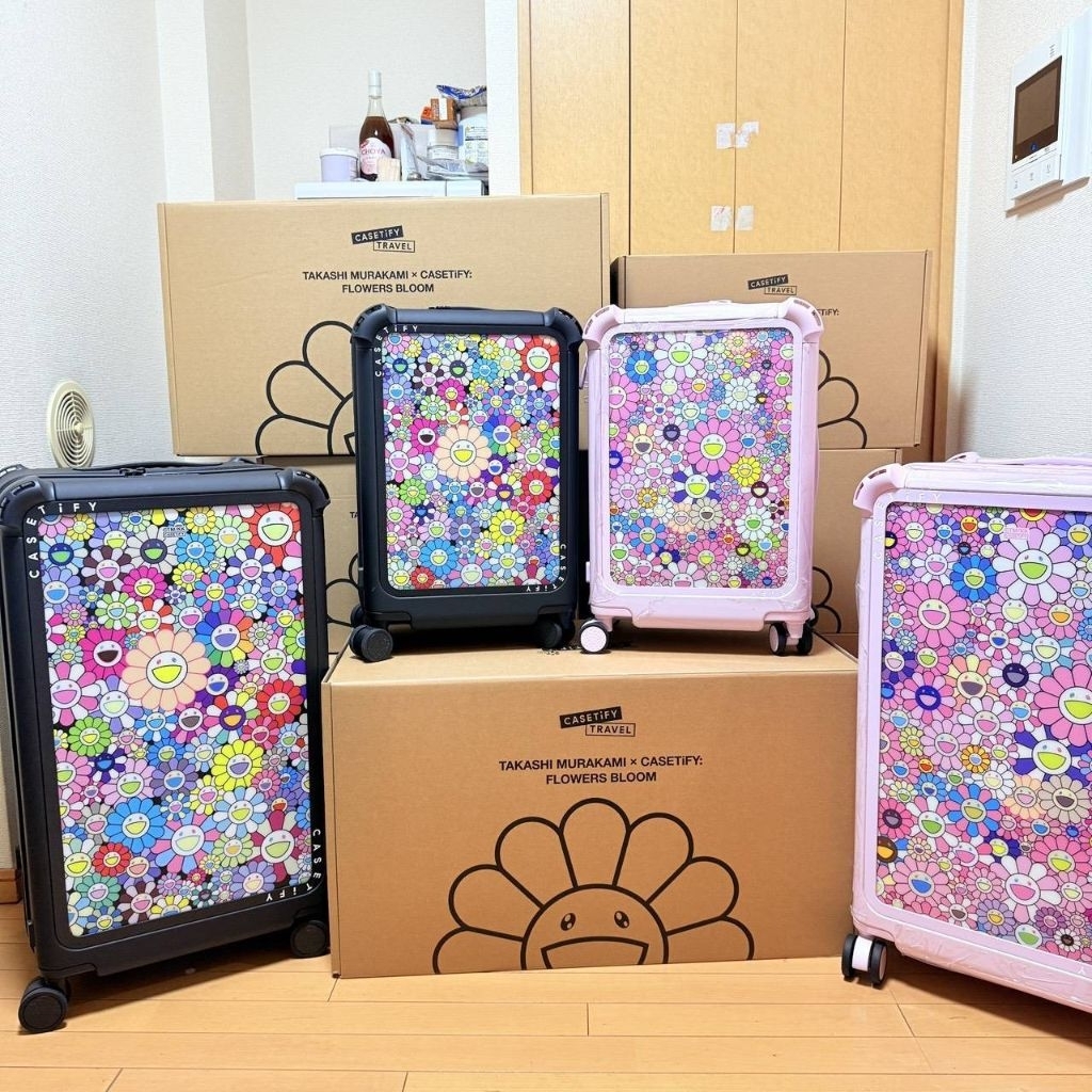 Murakami X Casetify Flowers Bloom  กระเป๋าเดินทาง มุรากามิ