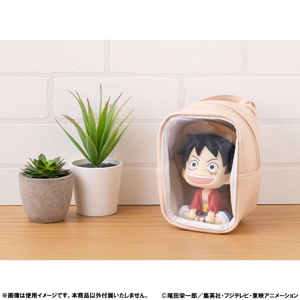 Bandai(บันได) MEGAHOUSE LOOKUP POUCH