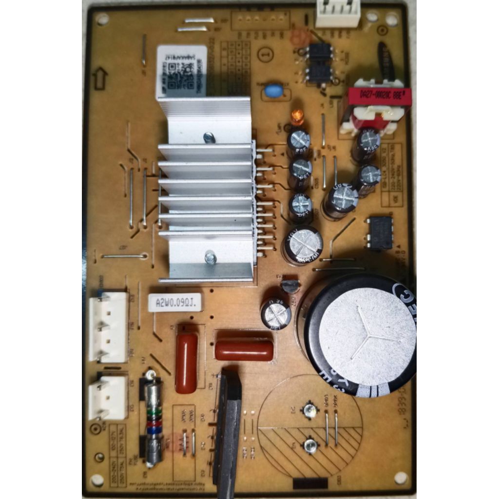 บอร์ดอินเวอเตอร์ ตู้เย็น sumsung. 16 - 17 คิว