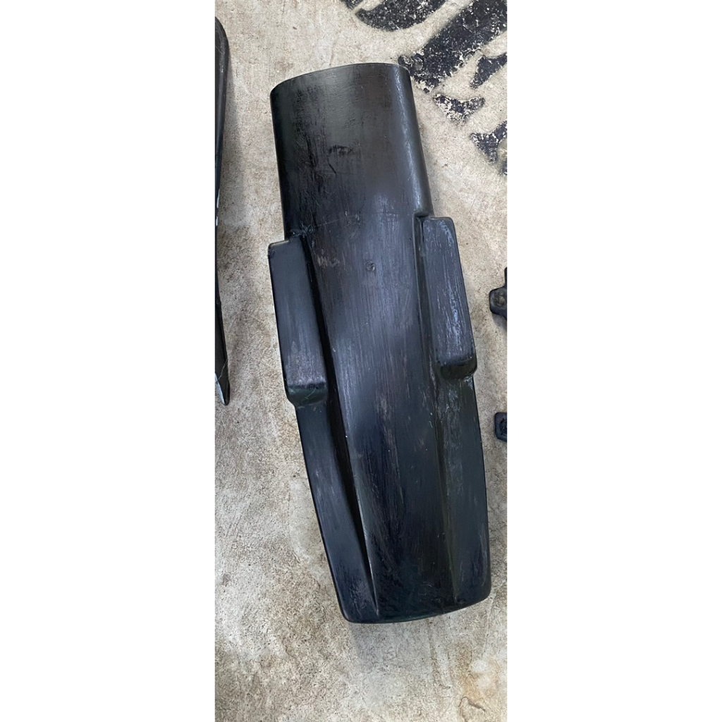 บังโคลนหลังSuzuki-ts125er