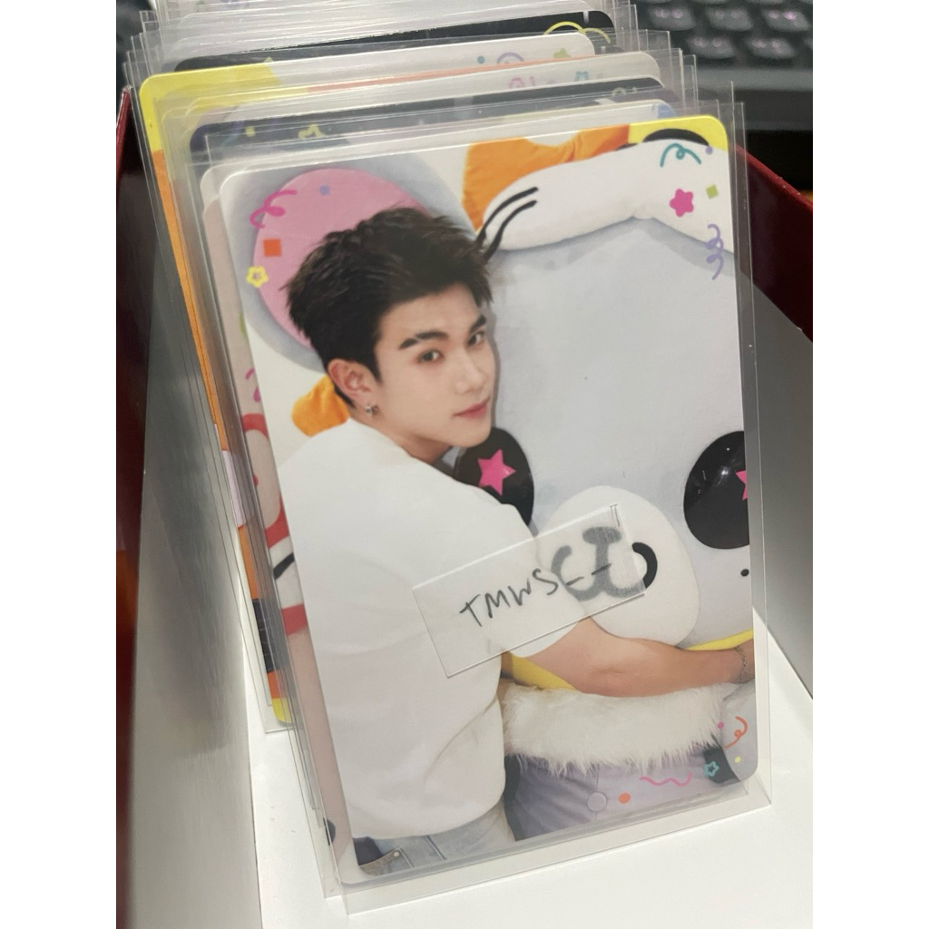 (พร้อมส่ง) Random Card Boy สนามอ่านเล่นxGmmtv2026 Boy happy fam bonds collectible random card