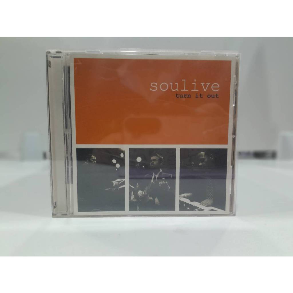 1 CD  MUSIC ซีดีเพลงสากล  Turn It Out" Soulive  (A15D84)