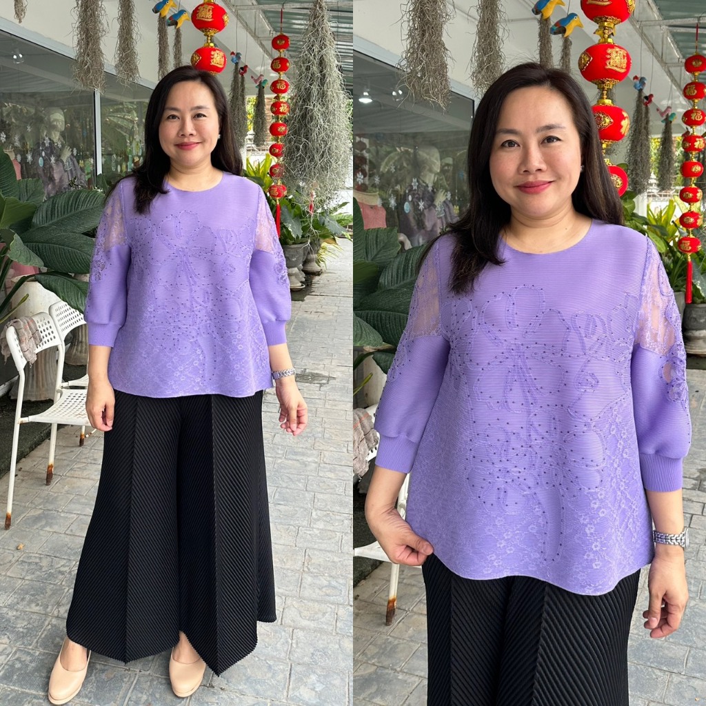 Pleatbynisa A998 เสื้ออัดพลีท แขนกระบอก แต่งเพชร สีพื้น