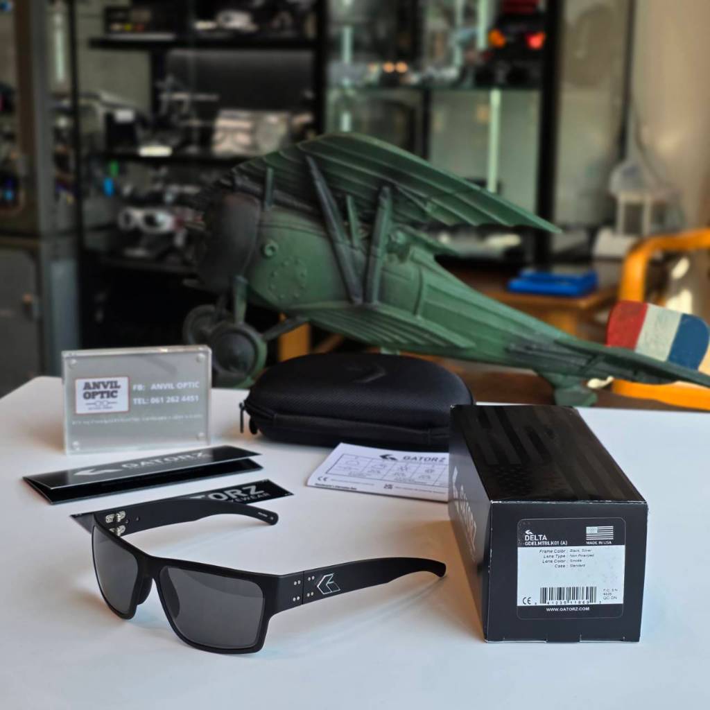 GDELMTBLK01,DELTA, MATTE BLACK, SMOKED,Silver Logo