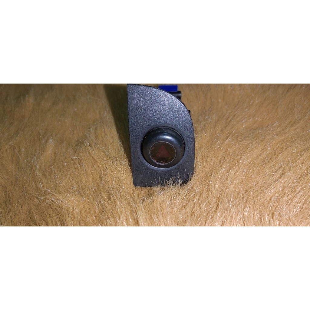 สวิทช์​ไฟฉุกเฉิน​honda ek 4dr/ek coupe ปี96-00​