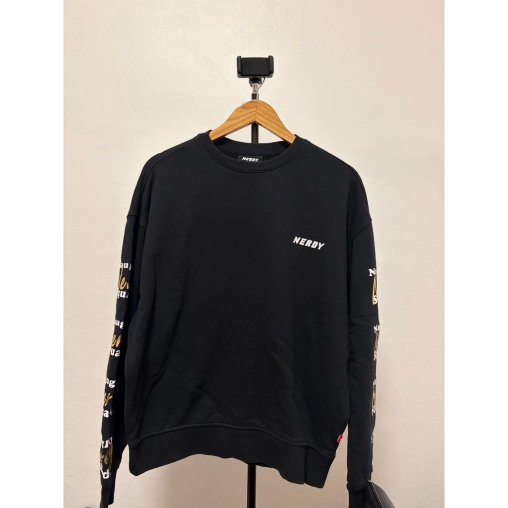 เสื้อมือสอง แบรนด์ NERDY