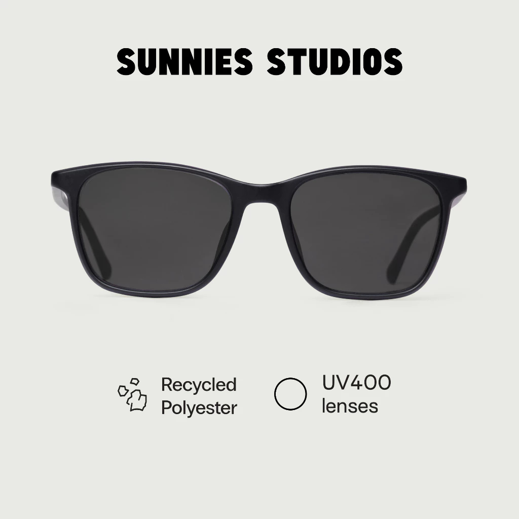 Sunnies Studios Roy (แว่นกันแดดทรงสี่เหลี่ยม สำหรับยูนิเซ็กส์)