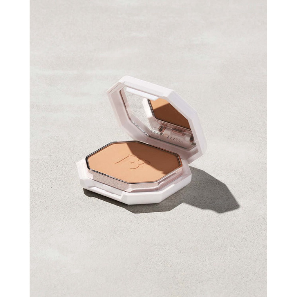 FENTY BEAUTY Pro Filt'R Soft Matte Powder Foundation