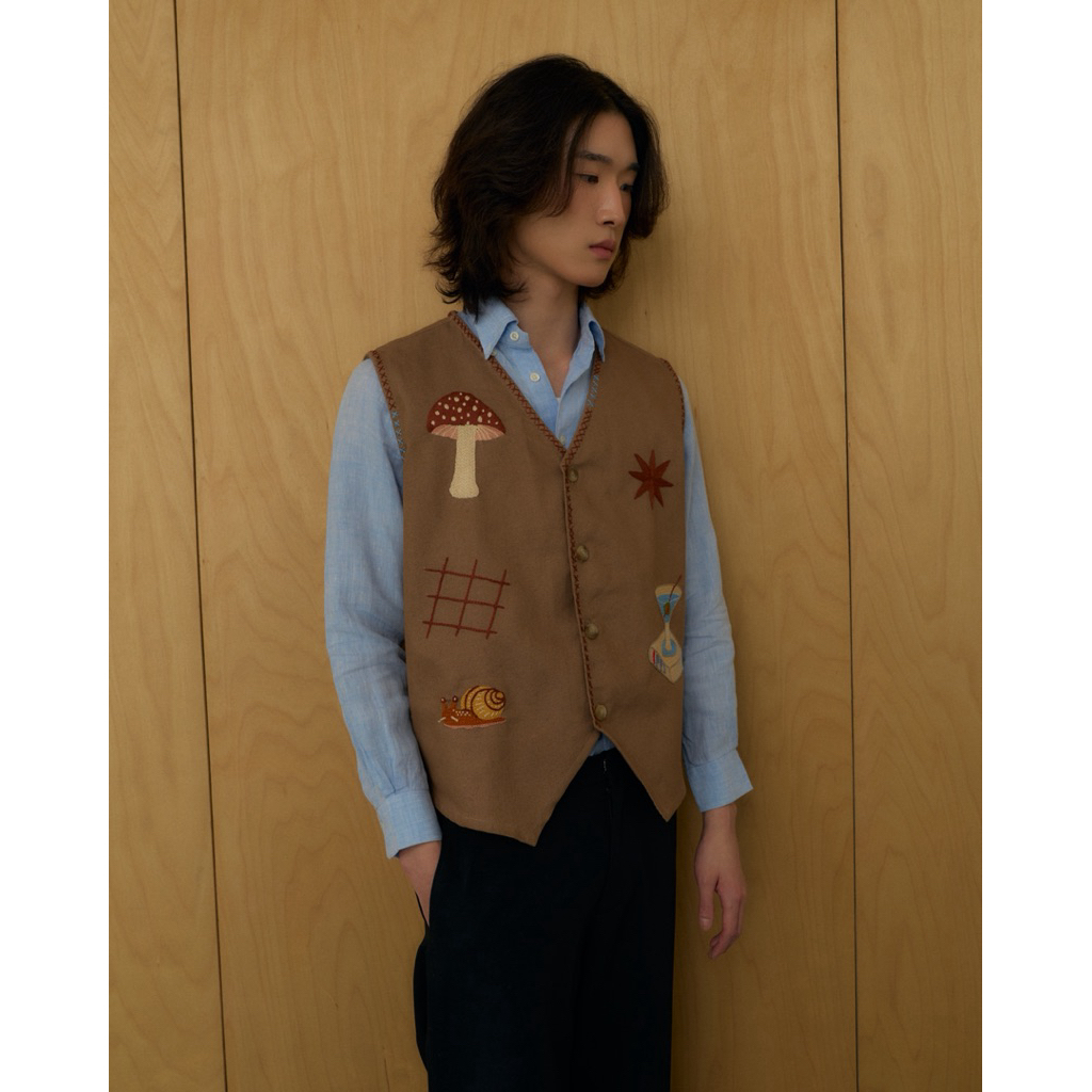 The Gathering Hand em-bordered Vest ปักด้วยมือ