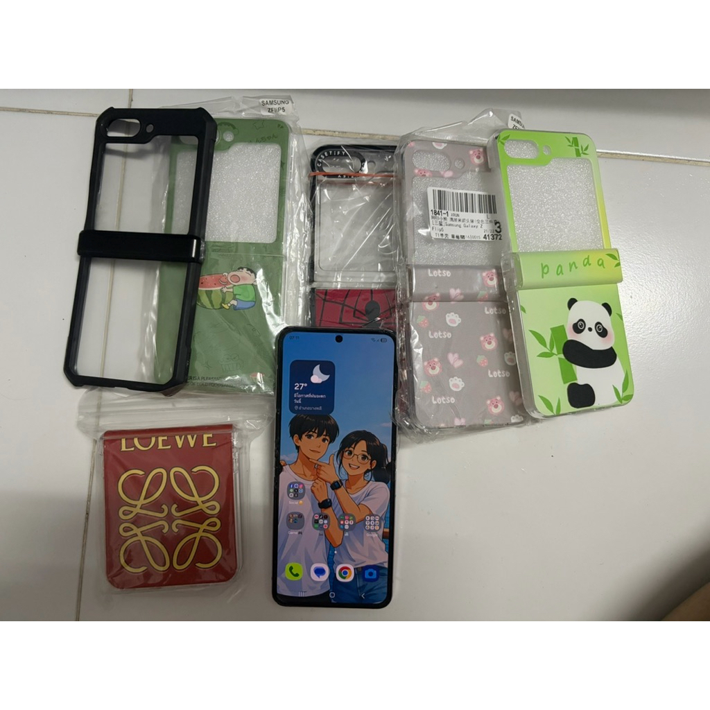 โทรศัพท์มือสอง Samsung Z Flip 5 8/512GB ความจุเยอะ