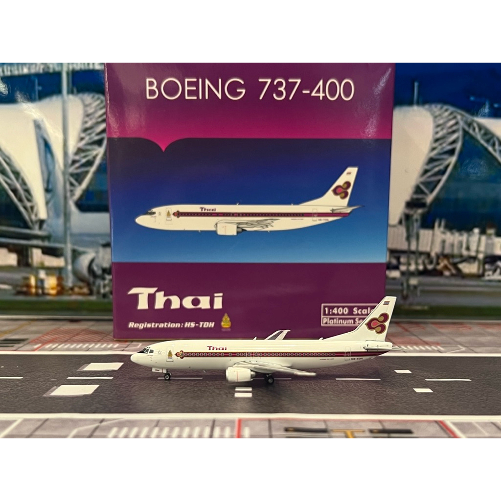 Phoenix Model 1:400 Thai Airways B737-400 HS-TDH & HS-TDK