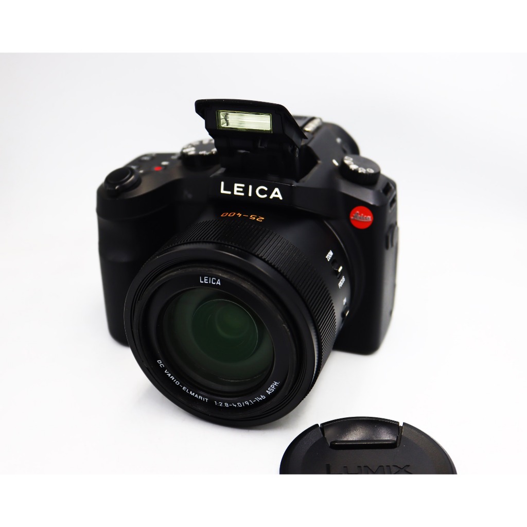 Leica V-LUX (Typ 114) นั้นเป็นกล้อง SuperZoom มาพร้อมกับเลนส์ 25-400mm มาพร้อมเซนเซอร์  ความละเอียด 