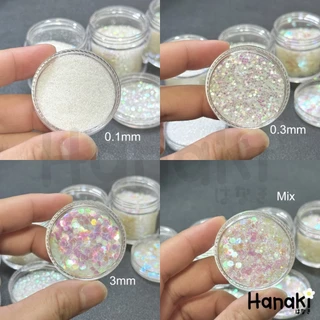 【พร้อมส่งจากไทย】✨กลิตเตอร์สีขาวโฮโลแกรมขนาด10g ทรงหกเหลี่ยมหลายขนาด Mix Size สำหรับงานเล็บและงานเรซิ่นใช้งานเรซิ่นได้