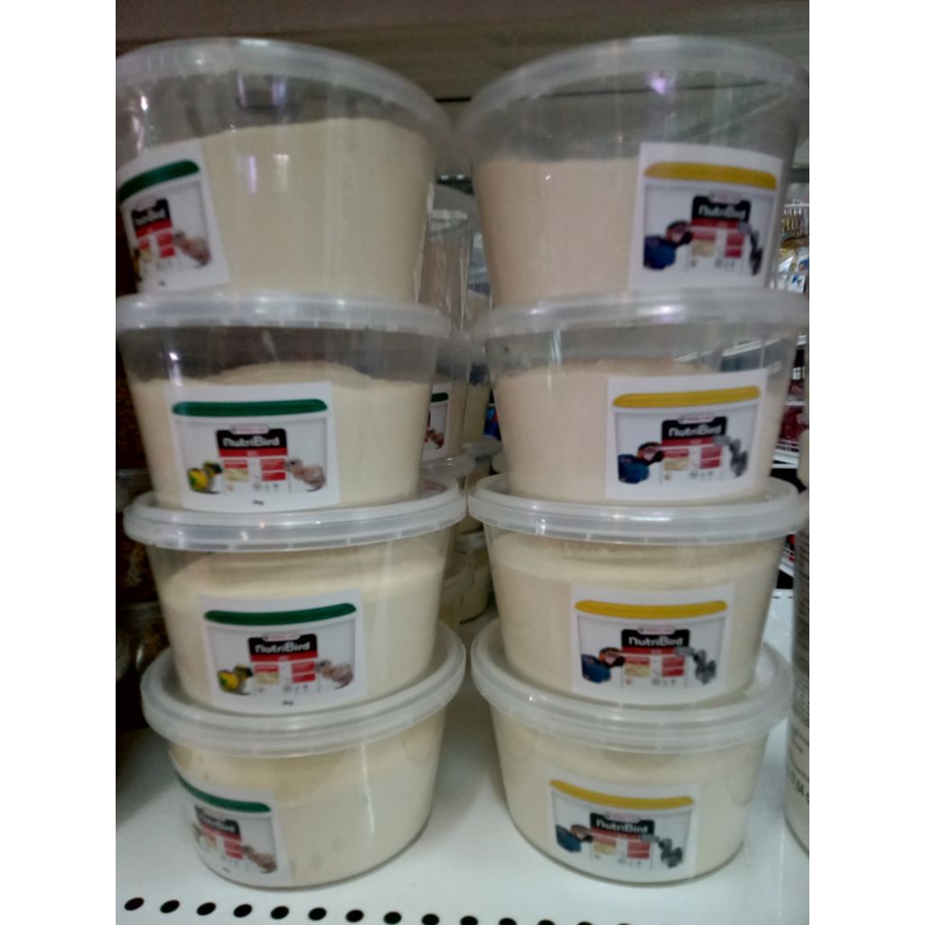 อาหารลูกป้อนสำหรับลูกป้อนนกกินได้ทุกสายพันธุ์ a 21 a 19 น้ำหนัก 2 ขีด