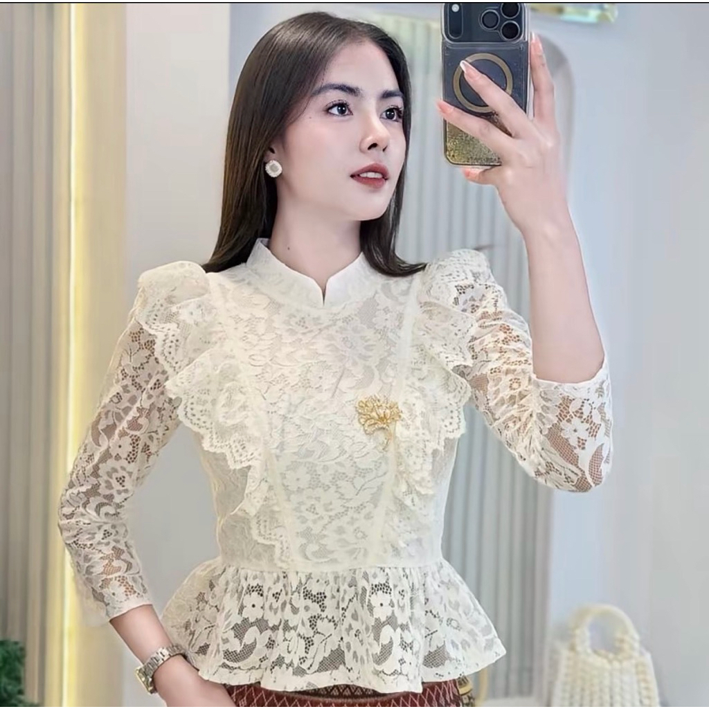 เสื้อลูกไม้อิตาลี่(คอจีน) แต่งระบาย รหัสสินค้า SCD08