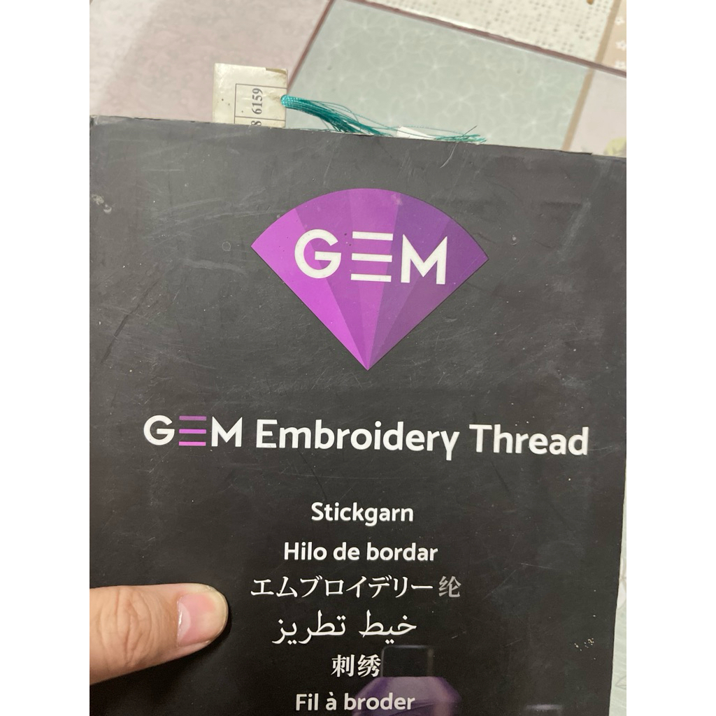 ไหมปัก GEM สนใจสีไหนทักสอบถามได้
