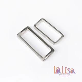 ห่วงสี่เหลี่ยมโลหะ อะไหล่กระเป๋า เสื้อผ้า ขนาด 20–40mm alloy square buckle CW-1145B