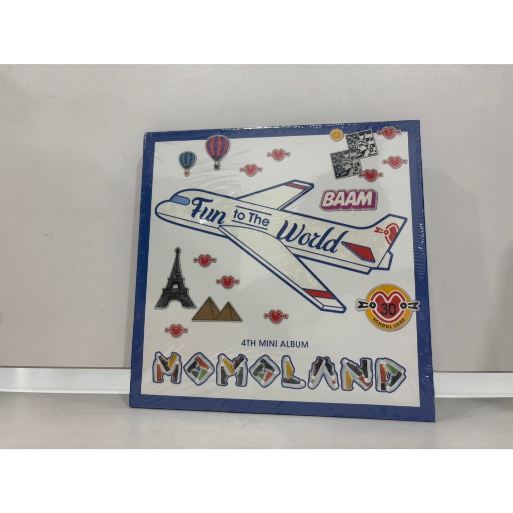 1 CD MUSIC  ซีดีเพลงเกาหลี  MOMOLAND - 4th Mini [FUN TO THE WORLD]    (R2D40)