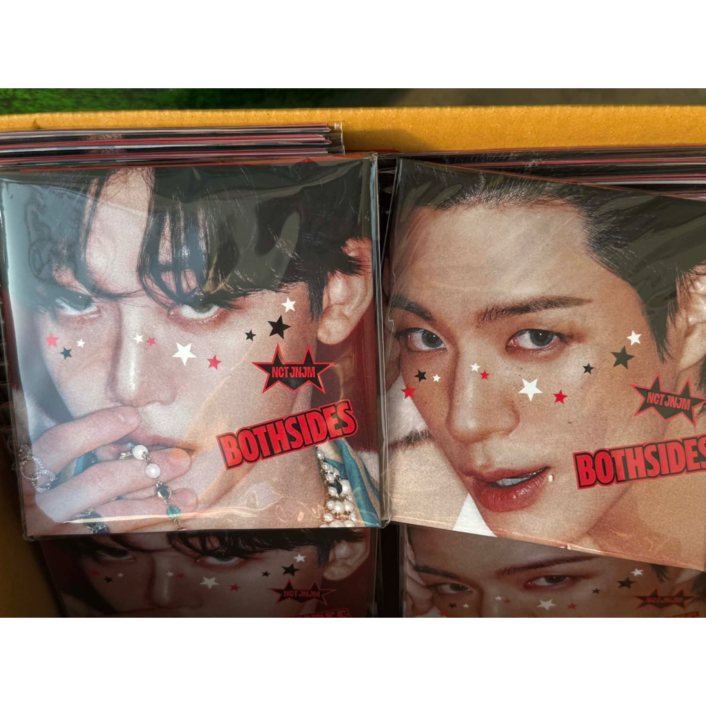 อัลบั้ม Poster JNJM พร้อมส่ง ไม่แกะ