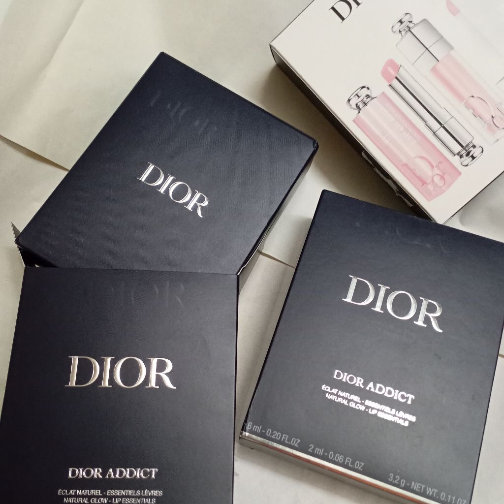 กล่องใส่ลิป set จาก Dior - DIOR ADDICT (ของแท้ จำหน่ายเฉพาะกล่อง)