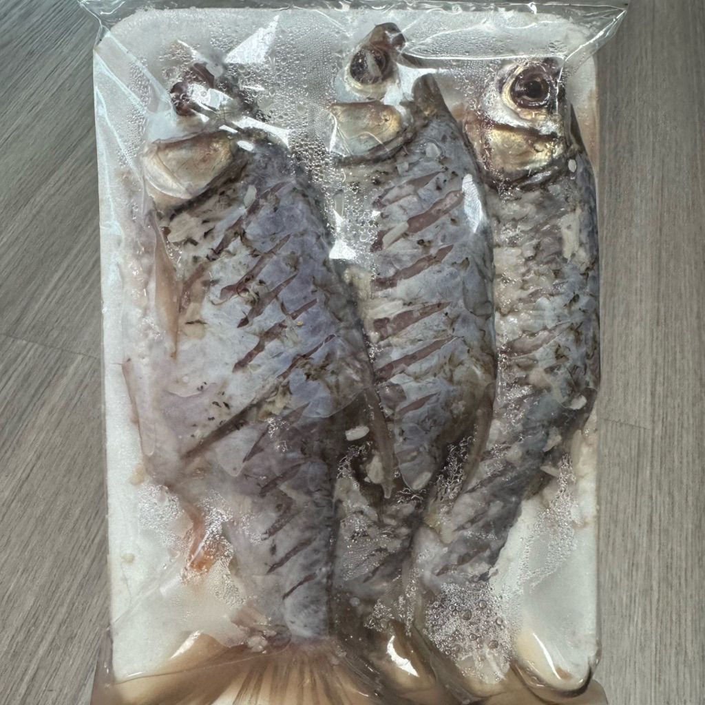 ปลาตะเพียนส้ม ขนาด 350-400 กรัม (1-3 ตัว/แพ็ค) สะอาด อร่อย