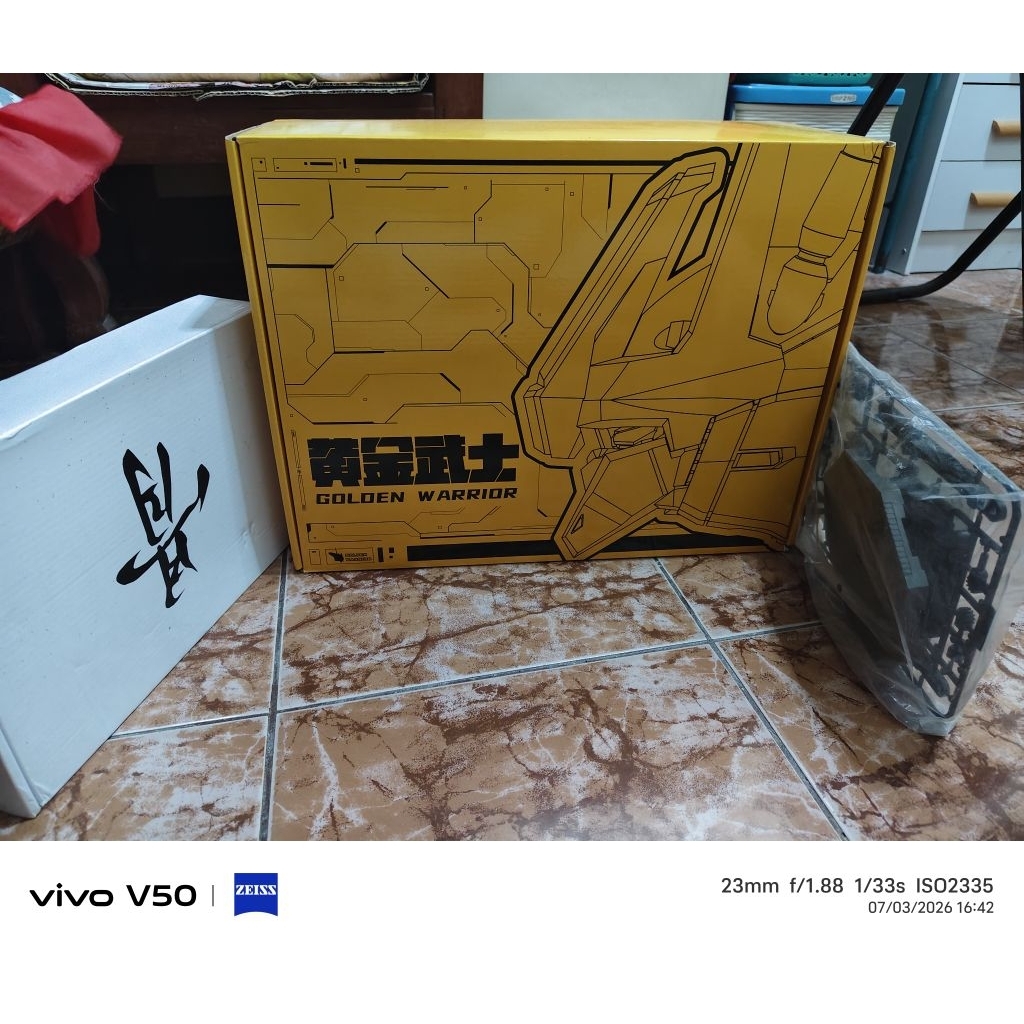 golden warior + action base