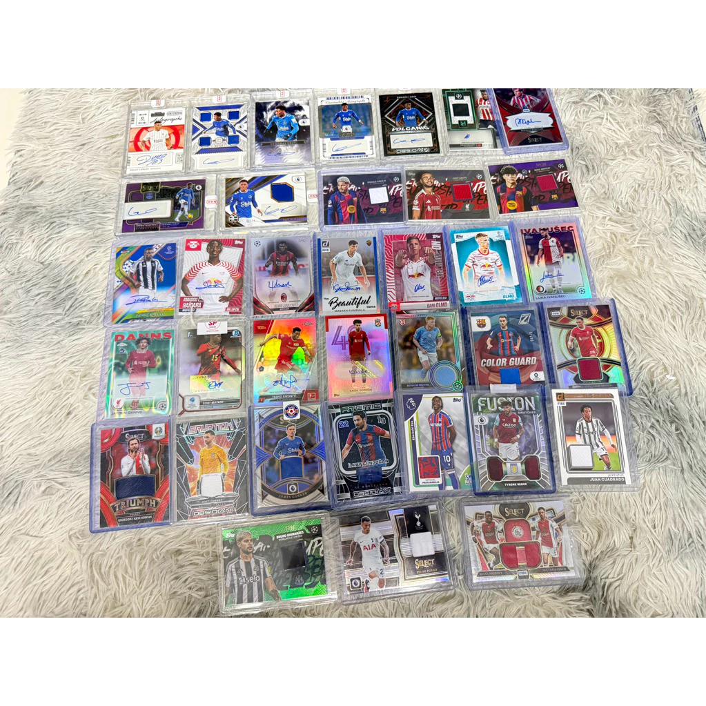 กล่องสุ่มการ์ดฟุตบอล การัน,ลายเซ็น,หรือชิ้นส่วน 100% ทุกกล่อง Panini , Topps thumbnail 5