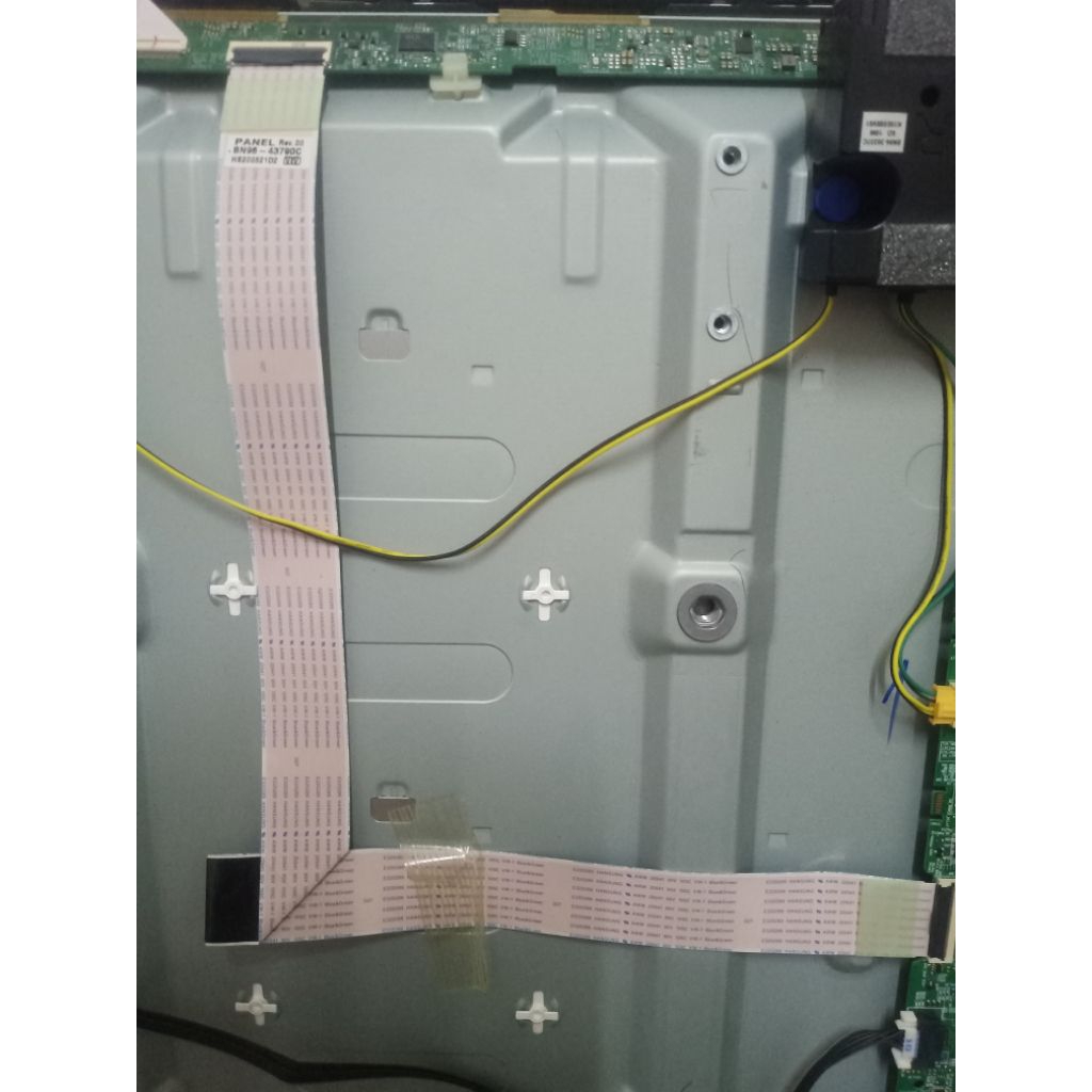 สายแพรMainBoardและสายแพรTbar Samsung Smart TV รุ่น UA40J5250DKXXT